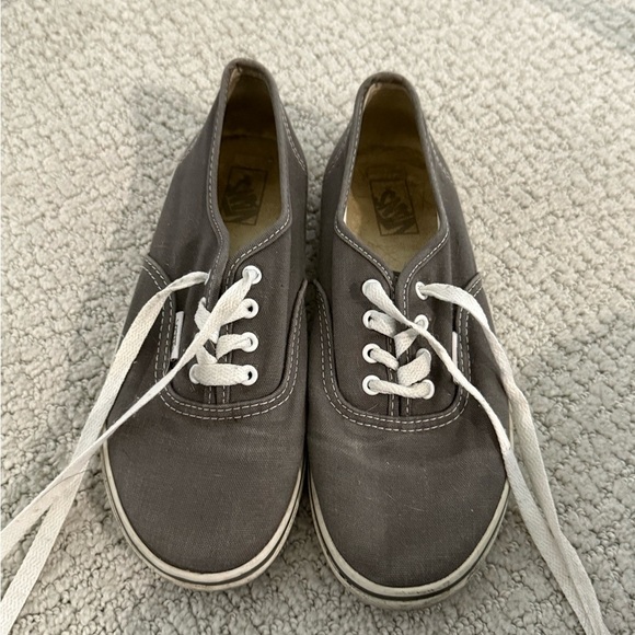 Vans Kid’s Grey Sneakers Size 2 - Picture 7 of 7